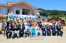 홍이식 화순군수 “도원마을 회관 개관 감동, 알리고 싶다”