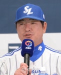 [경향포토]출사표 던지는 류중일 감독