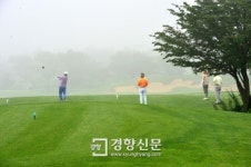 [한국군 코멘터리]골프를 사랑하는 軍
