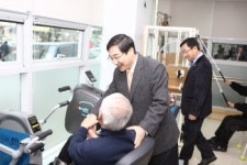 이동진 도봉구청장 “창동보건지소에서 맞춤형 건강관리 받으세요”