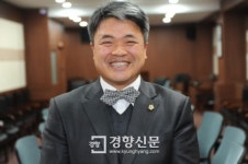 재선 도전 김석 순천시의원, ‘풀뿌리 수첩’ 출판기념회