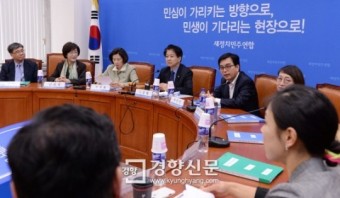 [경향포토]공천심사하는 새정치민주연합