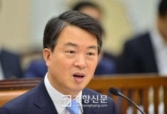 [경향포토]답변하는 강신명 경찰청장 후보자