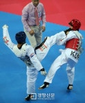 [경향포토]박선아, 태국 발차기 일격에 패