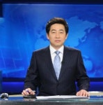 SBS ‘8시 뉴스’ 하차 김성준 앵커 “결국 촌스럽게 글 남깁니다”