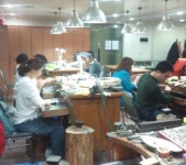 일과 학업을 동시에…보석, 귀금속 전문가로의 변신