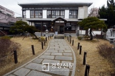[광복 70주년 기획 - 사진으로 보는 일제강점기 건축 기행]고스란히 남은 일본 어부들의 적산가옥, 일본인 관광명소로