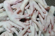 유통기한 지난 ‘개 사료용 닭발’이 식용 ‘뼈 없는 닭발’로 둔갑