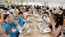 [정리뉴스]날아간 오세훈·기세등등 홍준표···대한민국 무상급식史