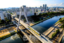 SK건설 신탄금대교, 신천횡단교, 올해의 토목구조물 상