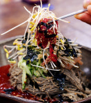 [박찬일 셰프의 맛있는 미학]그리운 막국수의 ‘품격’