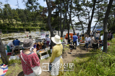 [경향포토]민물과 바다가 만나는 유기농 장터