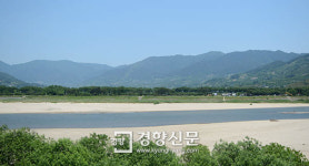 [‘5대강 사업’ 르포]주민들 “자연하천 섬진강 뿌듯… 훼손 땐 재첩잡이 망칠라”