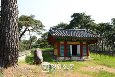 옛 영화 지줄대는 노을빛 금강… 공주