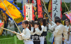 [경향포토]미동초등학교 학생들, 농업박물관에서 농기 만들기 체험