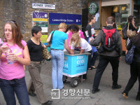 영국, 제방·하천 사이 갈대밭 조성…홍수 조절 ‘자연’에 맡겨 [커버스토리-해외 기후변화 적응은?]