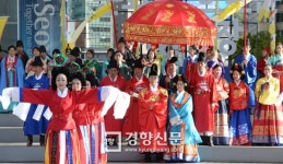 [경향포토]세종 때 만들어진 봉래의에 맞춰 공연