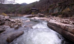 자연과 사람이 빚은 선경을 만나다, 충북 괴산 화양구곡&산막이 옛길