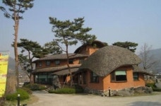 [디자인으로 읽는 한국인의 삶] (13) 도심 근교 카페
