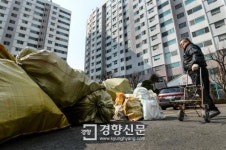 [기타뉴스]삭발하러 가는 길