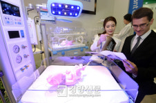 [경향포토]중외메티칼 유아가온장치 시연