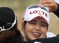 장수연, 6년 전 ‘눈물 샷’ 악몽 털고 생애 첫 우승