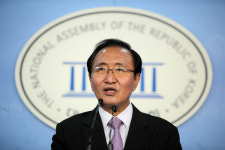 노회찬 정의당 원내대표 “국민 대신해 노·심·초사”