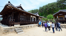 [명사 70인 과의 동행] (11) 박태순 작가와 함께한 이황의 ‘예던길’