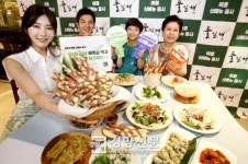 [경향포토]여름엔 한식뷔페 어때요?