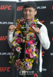 [경향포토]UFC 3연속 KO승 최두호, 밝은 미소로