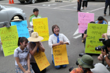 박 대통령 선영 있는 성원1리 주민들 마을회관 박 대통령 사진 떼내…“사드 배치 결정 서운”