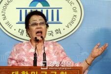 [경향포토]할머니의 분노