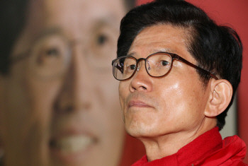 이낙연 김문수 후보 지지 선언, 독재 국가 출현 막기 위한 결단