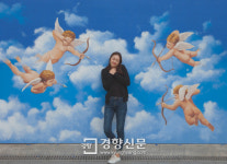 폭염속 재능기부로 캠퍼스 명물이 생겼네