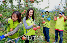 [경향포토]농협은행 또 하나의 마을 만들기
