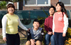 청주맹학교 학생들 “물 소리·바람 타고 오는 냄새를 느끼며 찍었죠”