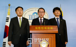 [경향포토]여야, 최순실 특검법 합의...17일 본회의 처리