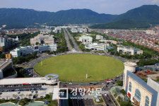 창원시, 경남시국대회 장소 ‘창원광장’ 불허 논란