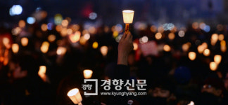 주말마다 광장에 서는 사람들…움츠린 가요·영화·공연