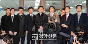 삼성 정유라 지원·정호성 파일, 특검 온 특수본 검사들 손에