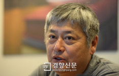 신인가수 강승원입니다···음악인생 40년만의 지각생이죠
