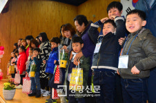 [경향포토]증약초등학교, 신나는 입학식