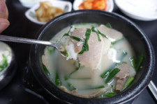 빌든셰프의국밥 | [박찬일 셰프의 맛있는 미학]국밥과 토렴