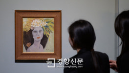 [경향포토]진위논란 속 천경자 '미인도' 26년 만에 일반 공개