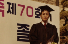 [대선후보 탐구-②학창시절·인간관계]홍준표, 가난과 싸워가며 고학… 측근 없이 ‘마이웨이’