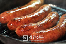 10. 소시지- 좀 산다는 집 애들만 먹었던 반찬[푸드립]
