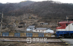 화석으로 남은 산업화 시대의 추억, 해발 700m 탄광촌 ‘강원도 철암’