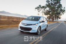 쉐보레 전기차 볼트 EV, 제이디파워 상품성 조사서 소형 승용부문 1위
