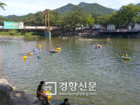 둘로 쪼개진 ‘거창한 연극제’ 가보니…29년 명성·이미지 실추
