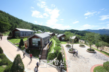 충북 단양군, 조선시대 예언서 ‘정감록’ 속 명당 영춘에 ‘소백산자연휴양림’ 개장[단양군]